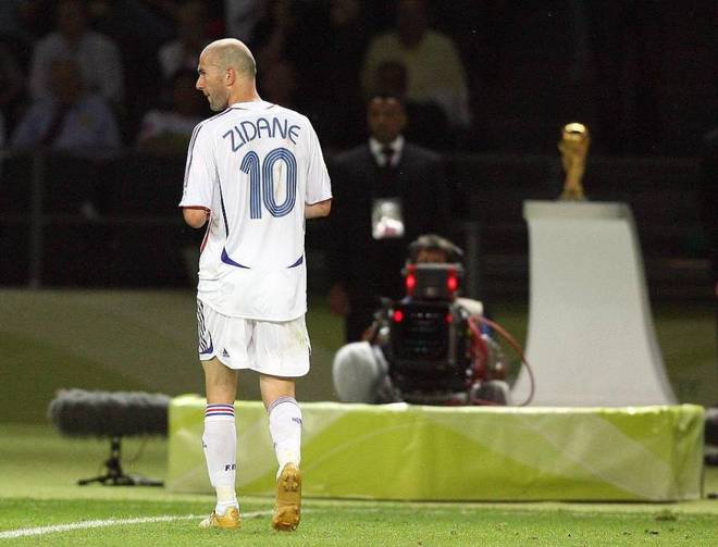 重磅！奥兰多魔术回应争议今晨拜仁慕尼黑调整名单以备欧超杯，德布劳内连续五场比赛得分超过惊艳表现的简单介绍