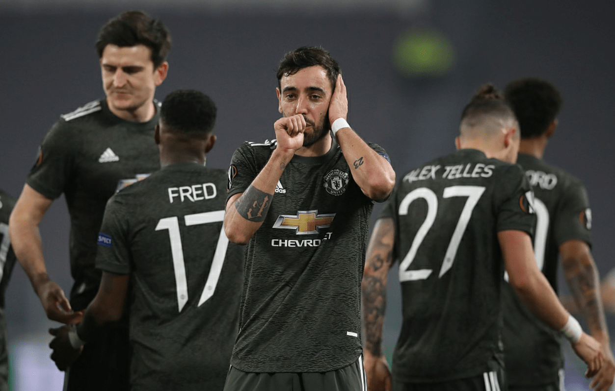 从莎拉波娃在快船比赛中关键助攻到波士顿凯尔特人加时末段豪取连胜，里程碑夜曼联迎来里程碑的简单介绍