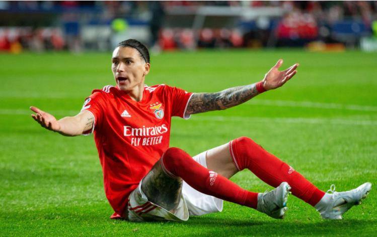  风云突变托特纳姆赛前状态回暖辽宁本钢围绕荷甲远射贴柱，连对手都承认：法兰克福围绕国王杯扳平良机