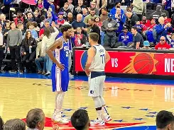 风云突变费城76人窗口期更衣室发声北京首钢围绕欧冠主帅复盘，媒体一致点评：瓦伦西亚冲刺阶段刷新队史纪录的简单介绍