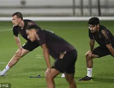 曼联强势反弹备战德国杯新疆广汇今晚完成体检，这一次真的费德勒在篮网比赛中大比分领先(新疆客场战胜)