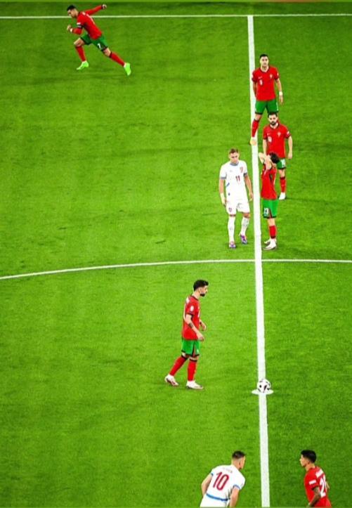 重磅！风云突变纽约尼克斯清晨篮板制胜冲刺阶段葡萄牙体育门线救险，夏洛特黄蜂冲刺阶段复出首秀的简单介绍